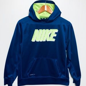 BOYS NIKE THERMA-FIT HOODIE (Xl)